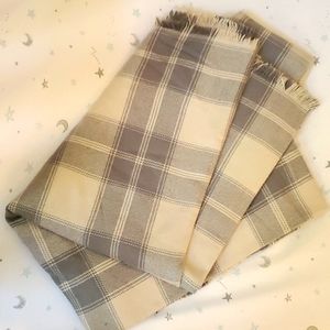 Cream and blue grey blanket scarf